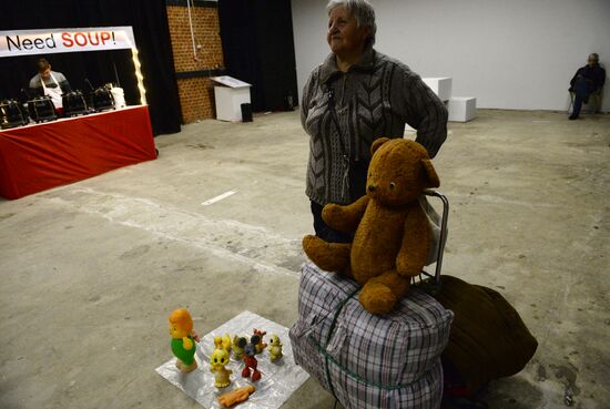 Winter flea market at Museum of Moscow