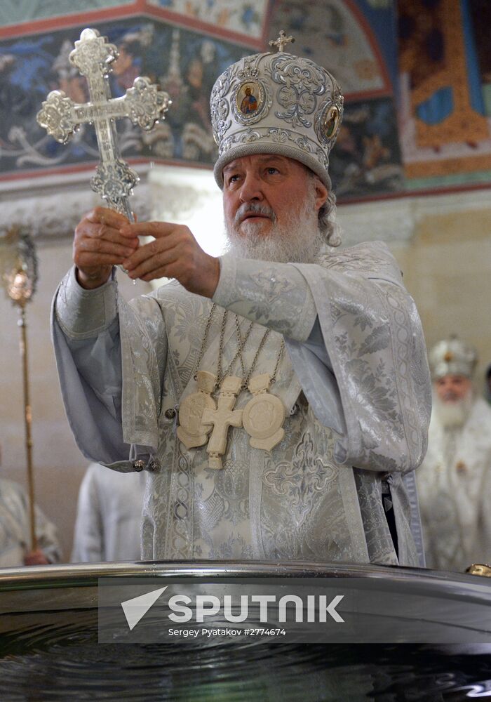 Patriarchal service on the Eve of Theophany in Cathedral of Christ the Savior