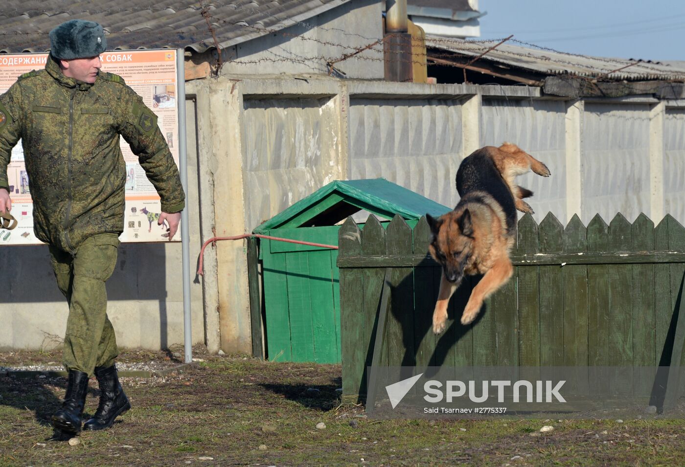 Combat engineer units exercise in Russian cities