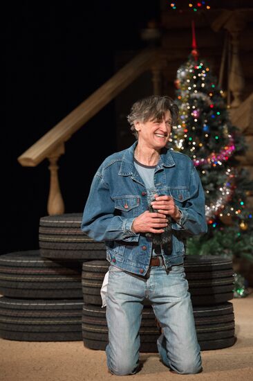 Dress rehearsal of 'Energetic People' at Mossovet Theatre