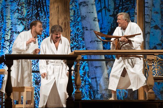 Dress rehearsal of 'Energetic People' at Mossovet Theatre