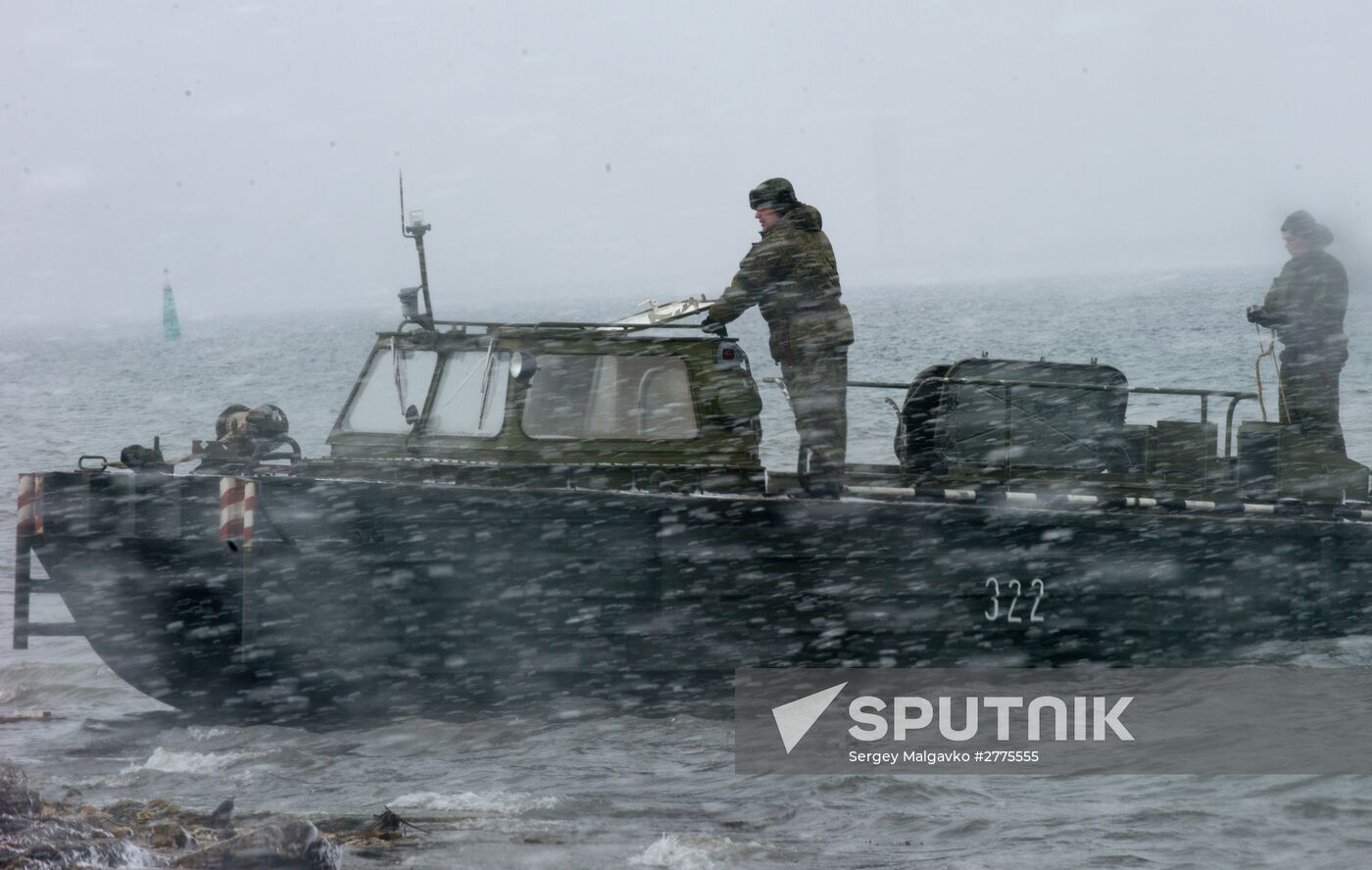 Combat engineer units exercise in Russian cities