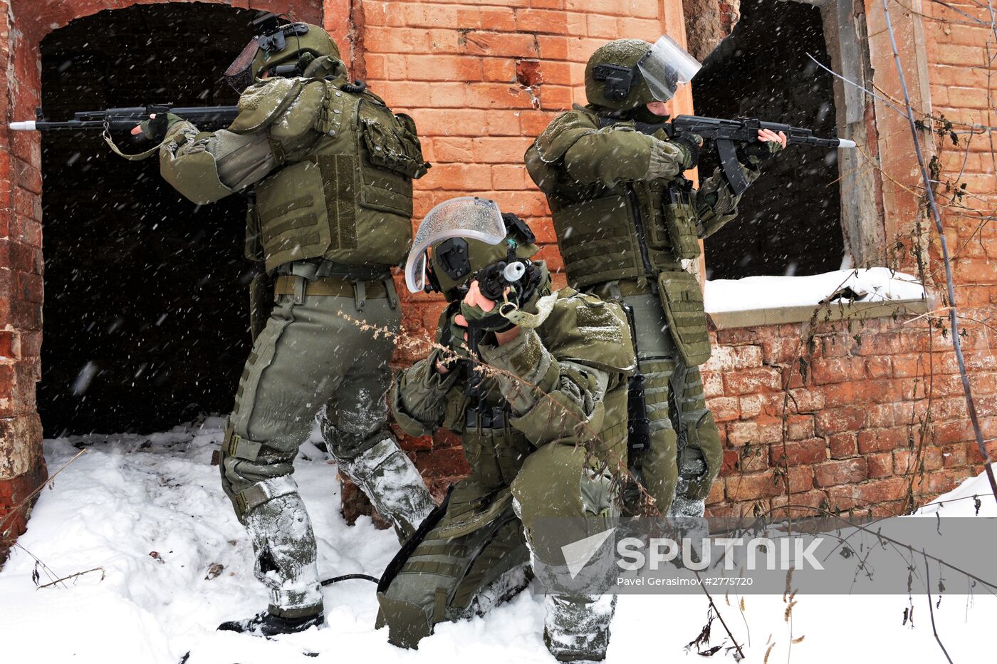 Russian Engineering Corps' stormtroopers during drills