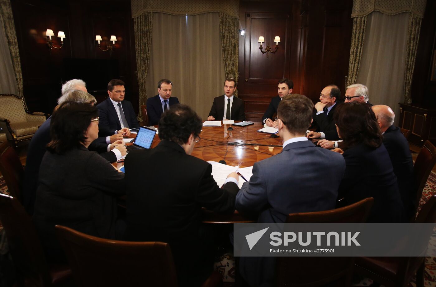 Prime Minister Dmitry Medvedev at meeting with members of Government Expert Council