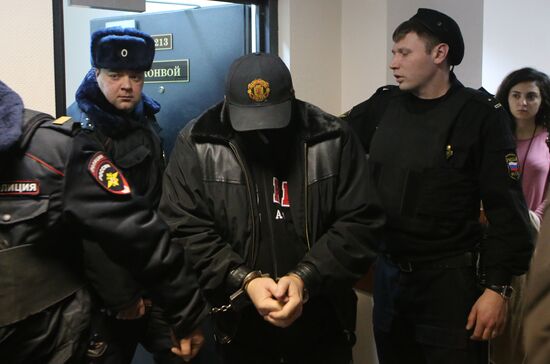 Cheryomushkinsky Court hears investigators' petition for arrest of Alexander Velichko