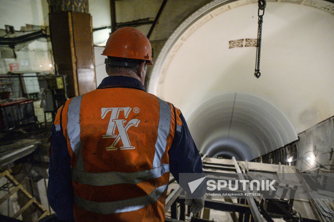 Renovation of entrance hall of Moscow Metro's Prospekt Mira station