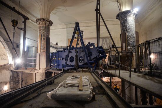 Renovation of entrance hall of Moscow Metro's Prospekt Mira station
