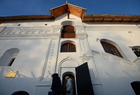 Old English Courtyard opens in Moscow after renovation