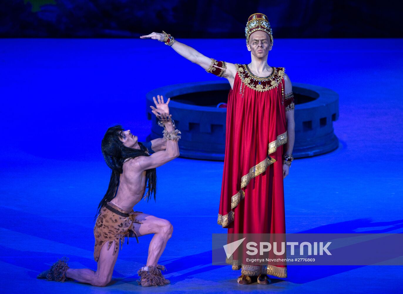 Final rehearsal of La Bayadère at State Kremlin Palace