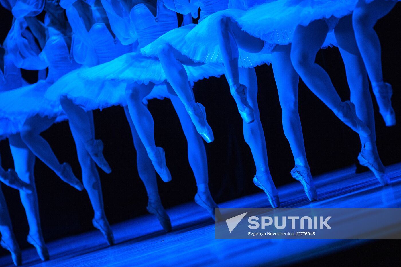 Final rehearsal of La Bayadère at State Kremlin Palace