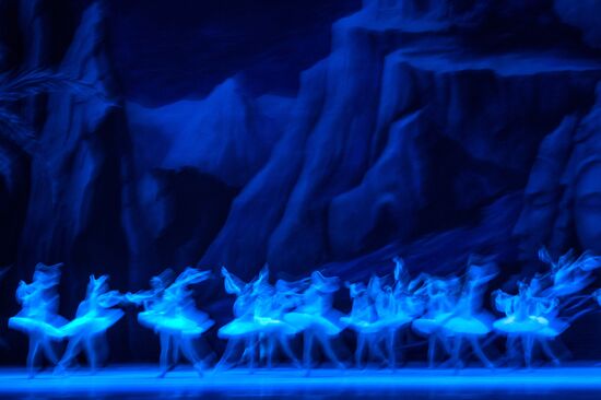 Final rehearsal of La Bayadère at State Kremlin Palace