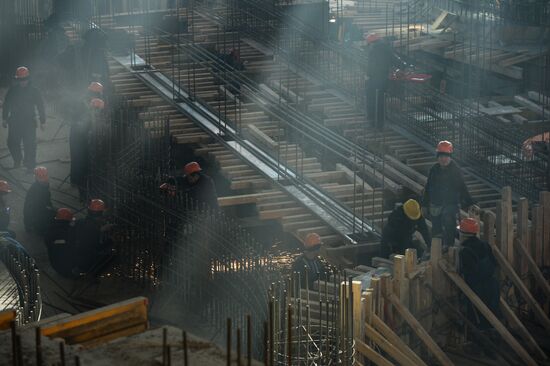 Construction of indoor water park in Novosibirsk