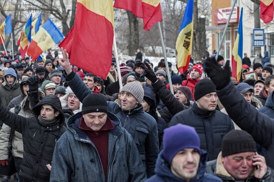 Protests by Moldovan opposition in Chisinau