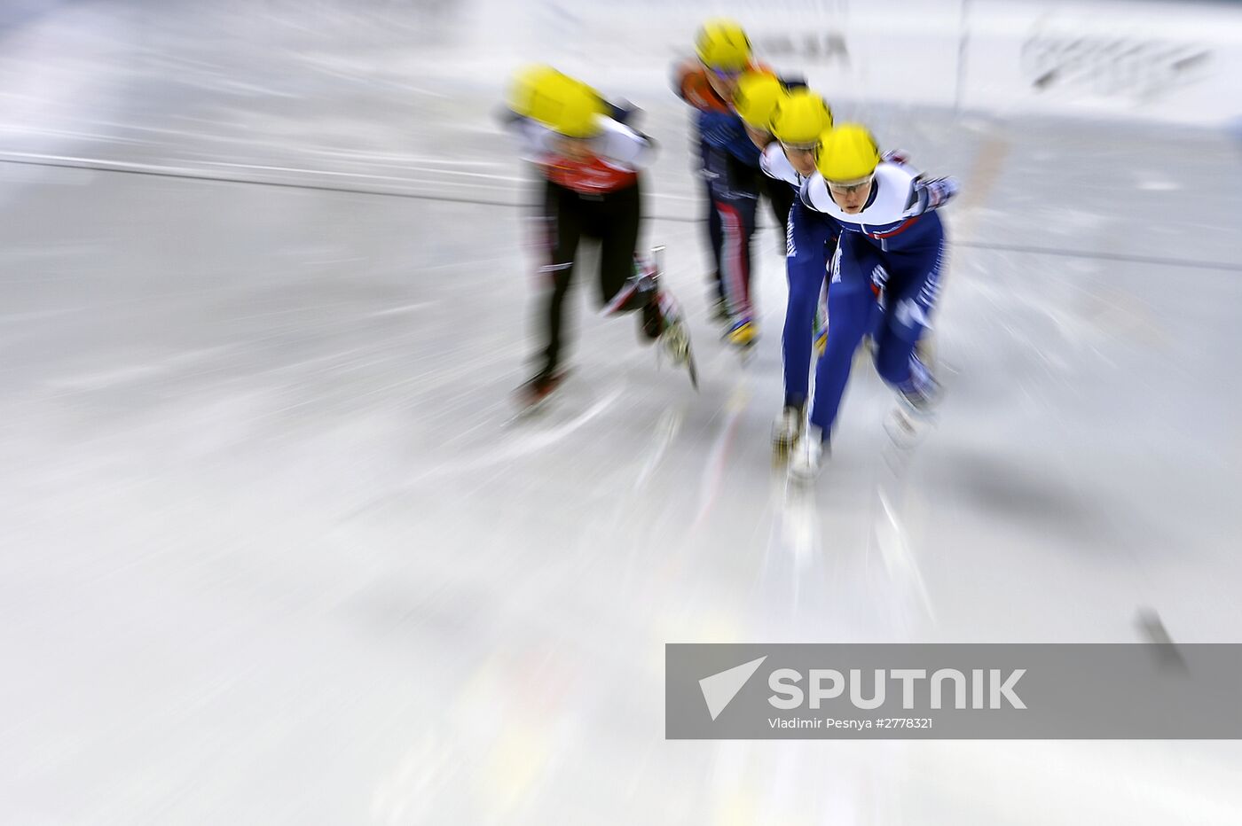 ISU European Short Track Speed Skating Championships 2016. Day Two