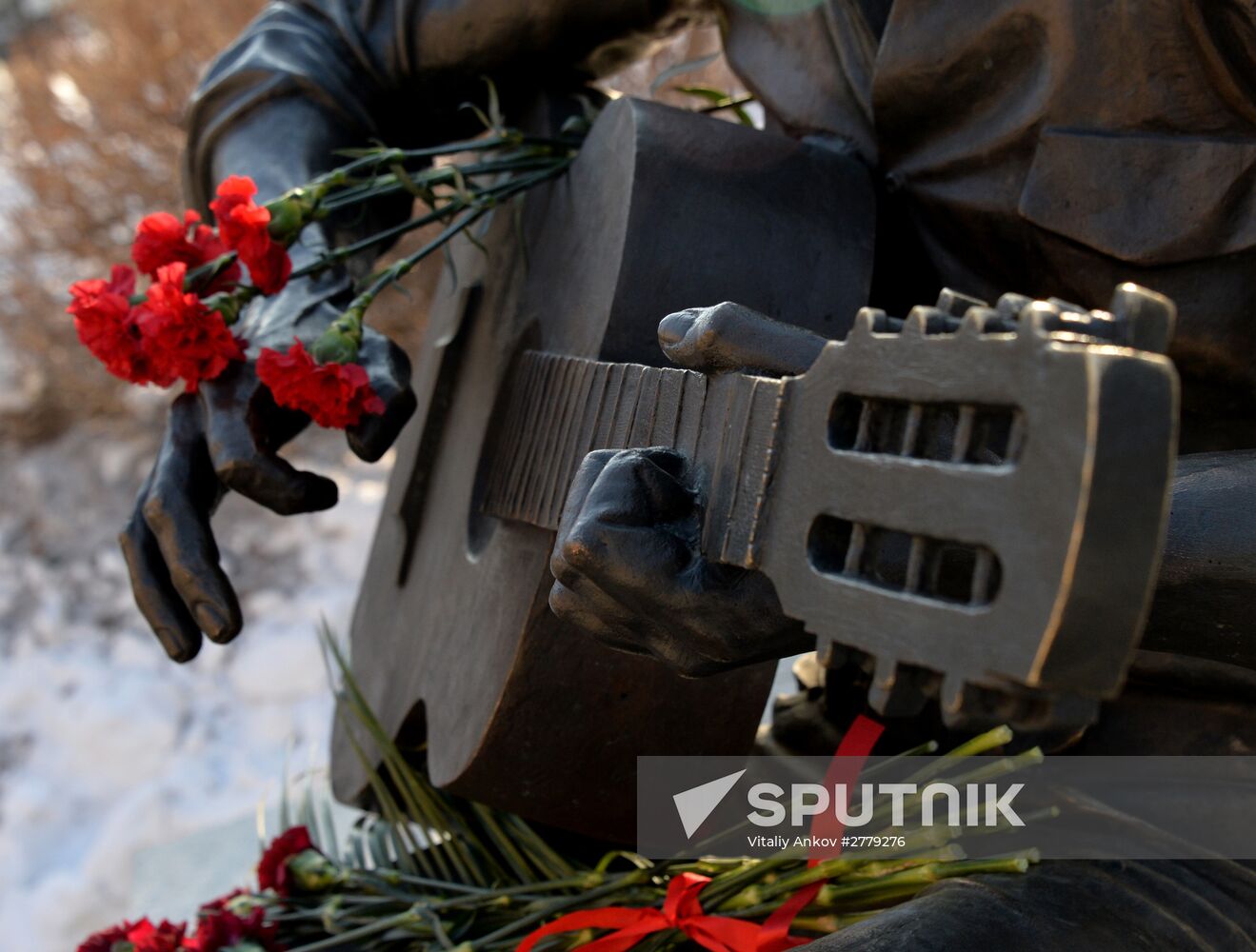 Vladivostok marks Vladimir Vysotsky's 78th birthday