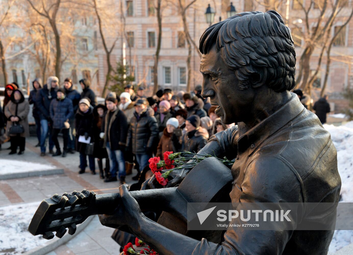 Vladivostok marks Vladimir Vysotsky's 78th birthday
