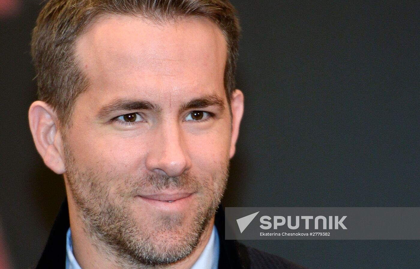 Deadpool actor Ryan Reynolds holds news conference, photo call