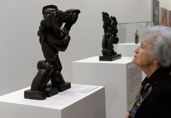 Exhibition "Ernst Neizvestny. Coming Back to Manege. From Felix Komarov Collection"