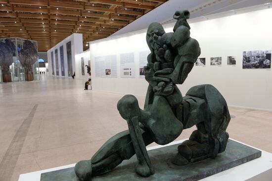 Exhibition "Ernst Neizvestny. Coming Back to Manege. From Felix Komarov Collection"