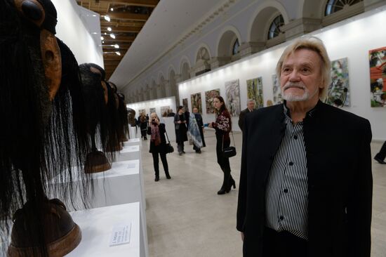 Exhibition Russian World Gallery in Central Manege