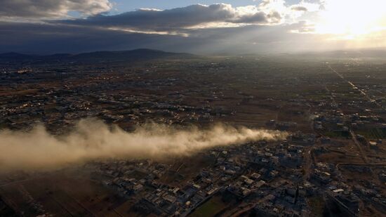 Syrian army fights in Syria's Darayya