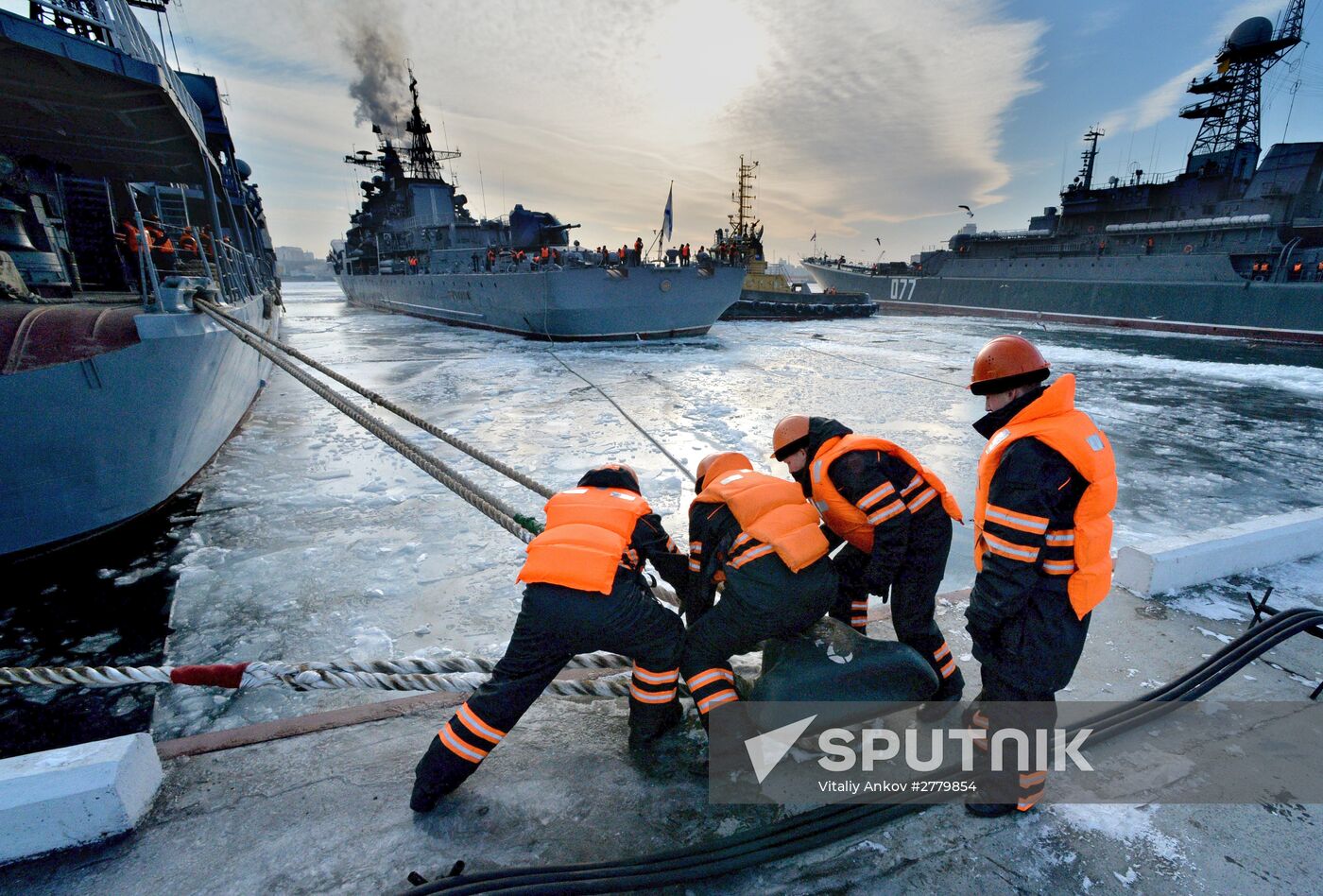 Welcome ceremony for Pacific Fleet's ships in Vladivostok