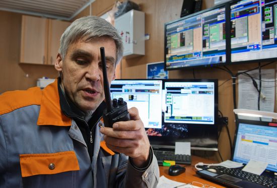 Fifteen mobile gas turbine power plants generate power for Crimea