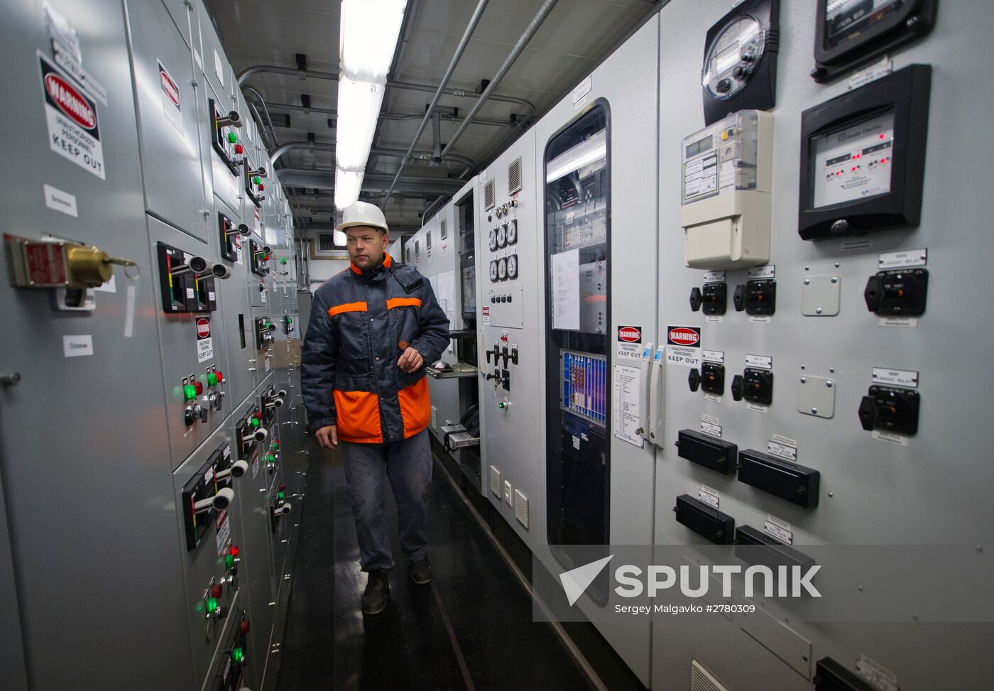 Fifteen mobile gas turbine power plants generate power for Crimea
