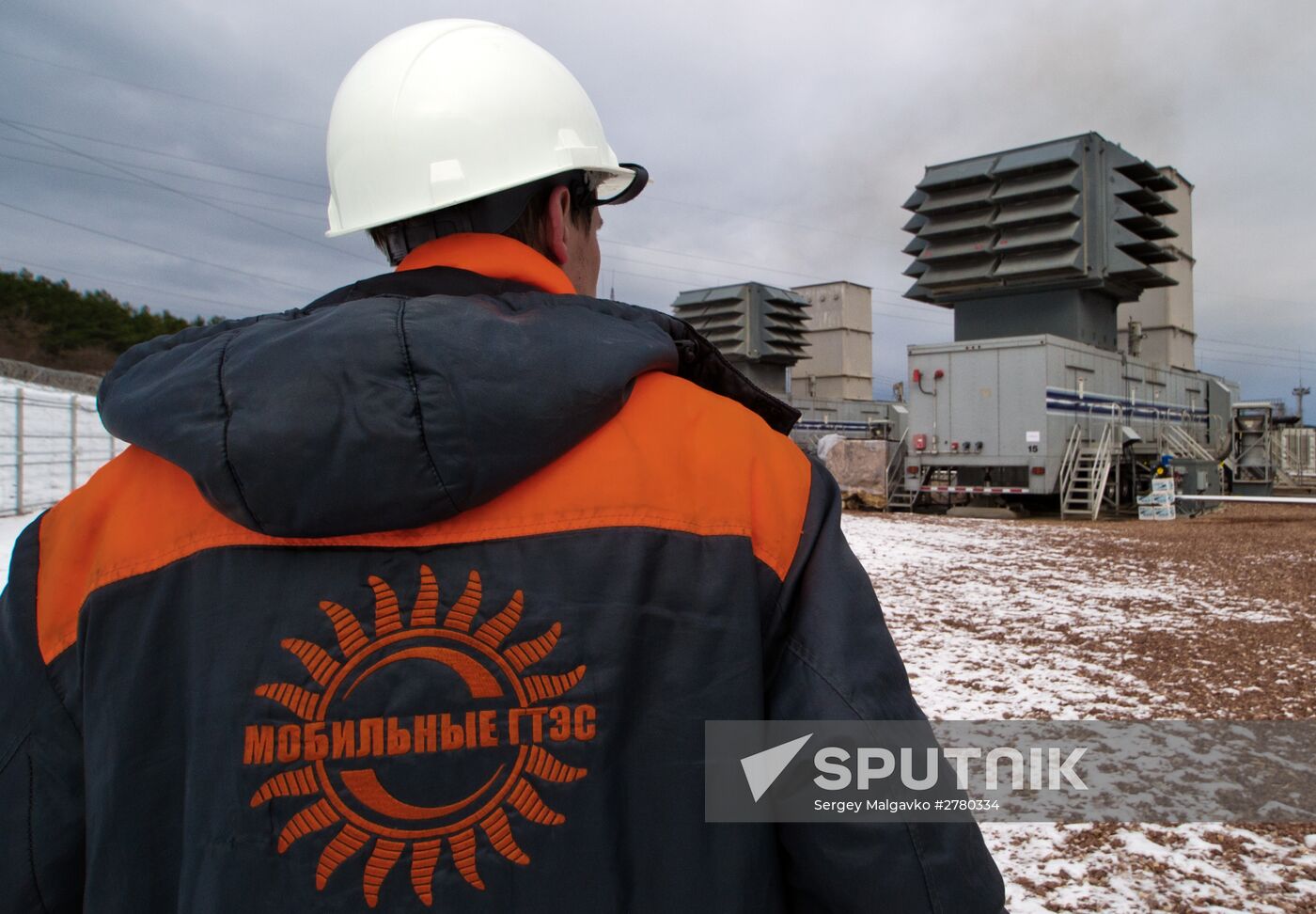 Fifteen mobile gas turbine power plants generate power for Crimea