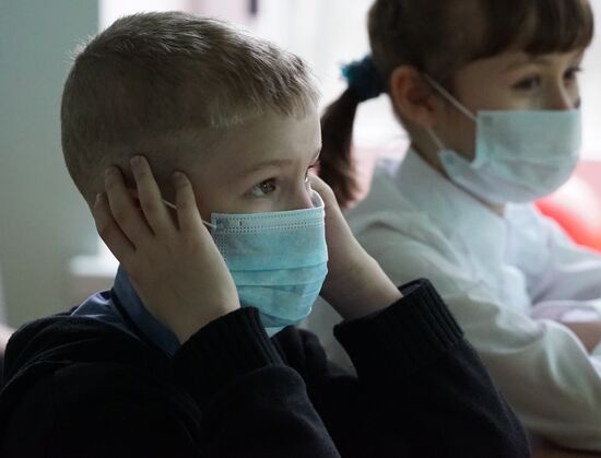 Kaliningrad schoolchildren study driving regulations