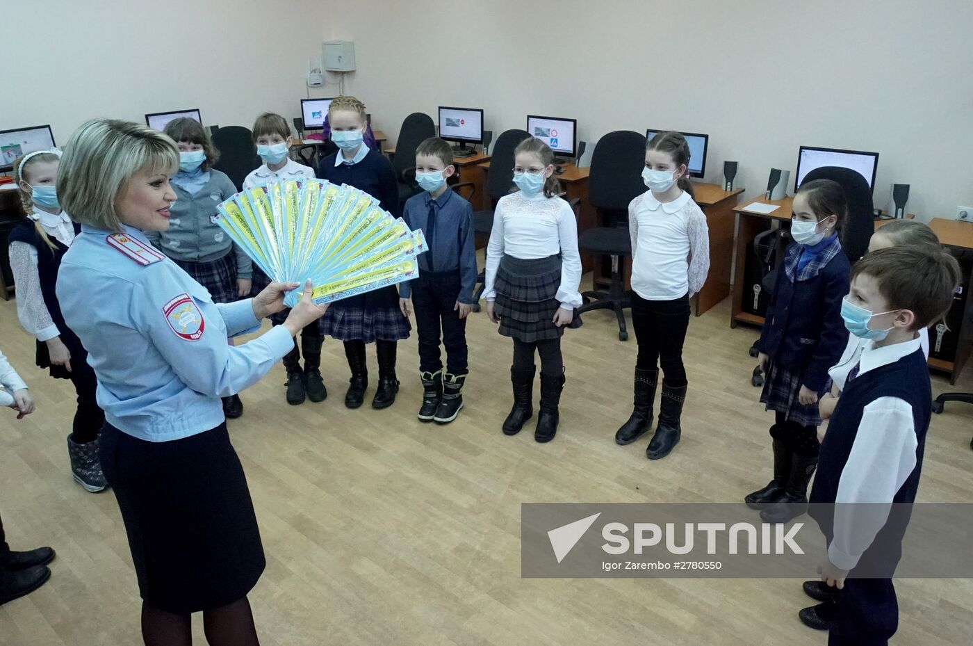 Kaliningrad schoolchildren study driving regulations