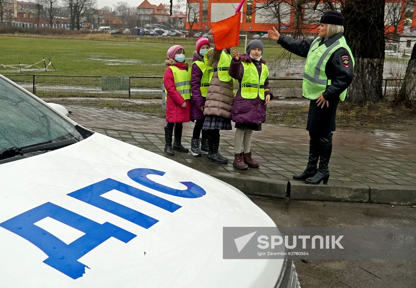 Kaliningrad schoolchildren study driving regulations