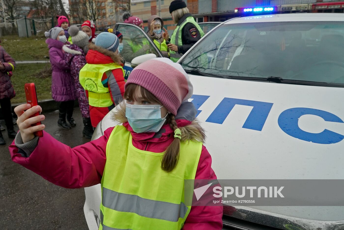 Kaliningrad schoolchildren study driving regulations