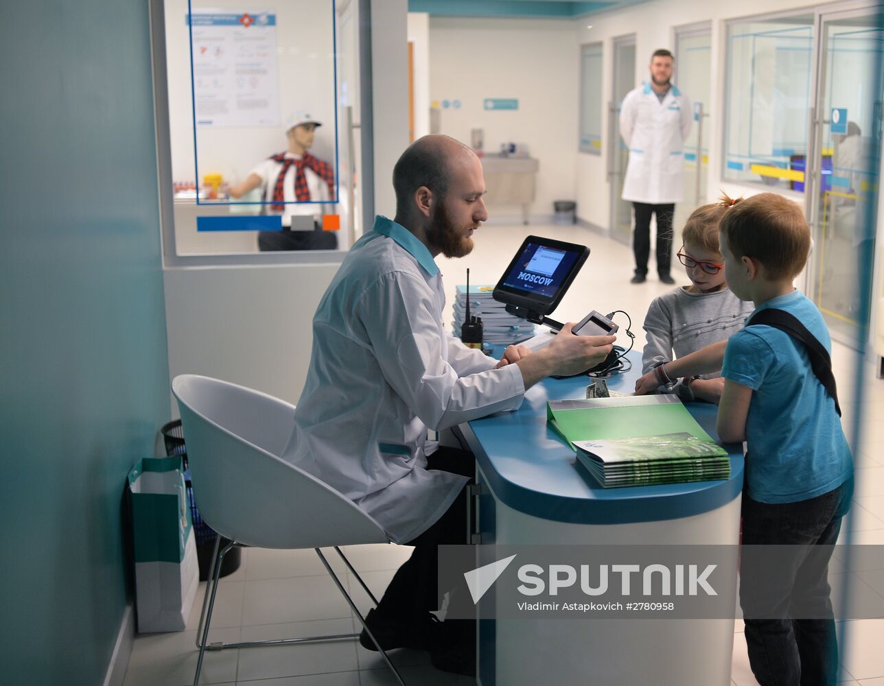 Kidzania game training park opens in Moscow