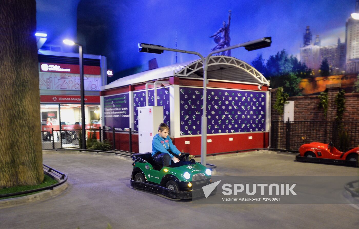 Kidzania game training park opens in Moscow