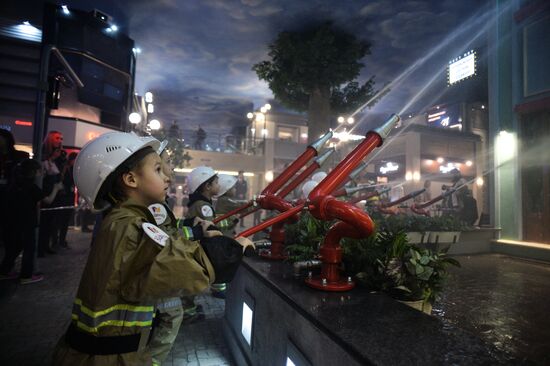 Kidzania game training park opens in Moscow