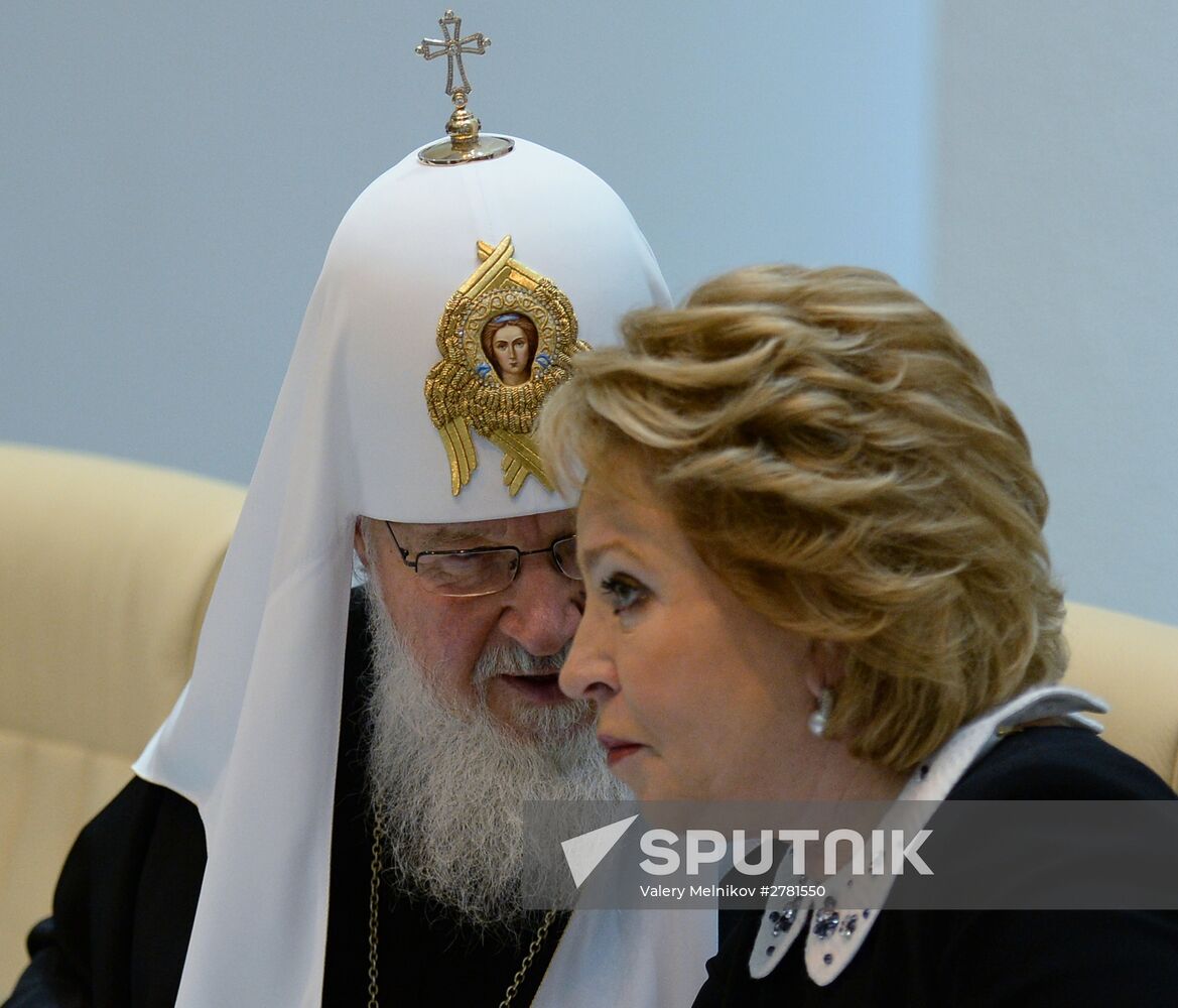 Fourth Christmas parliamentary meetings. Plenary meeting.