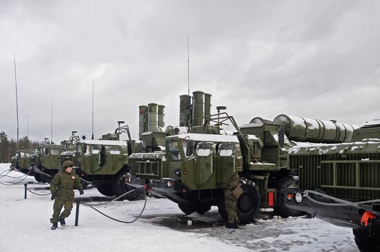 S-400 Triumf air defense systems enter service