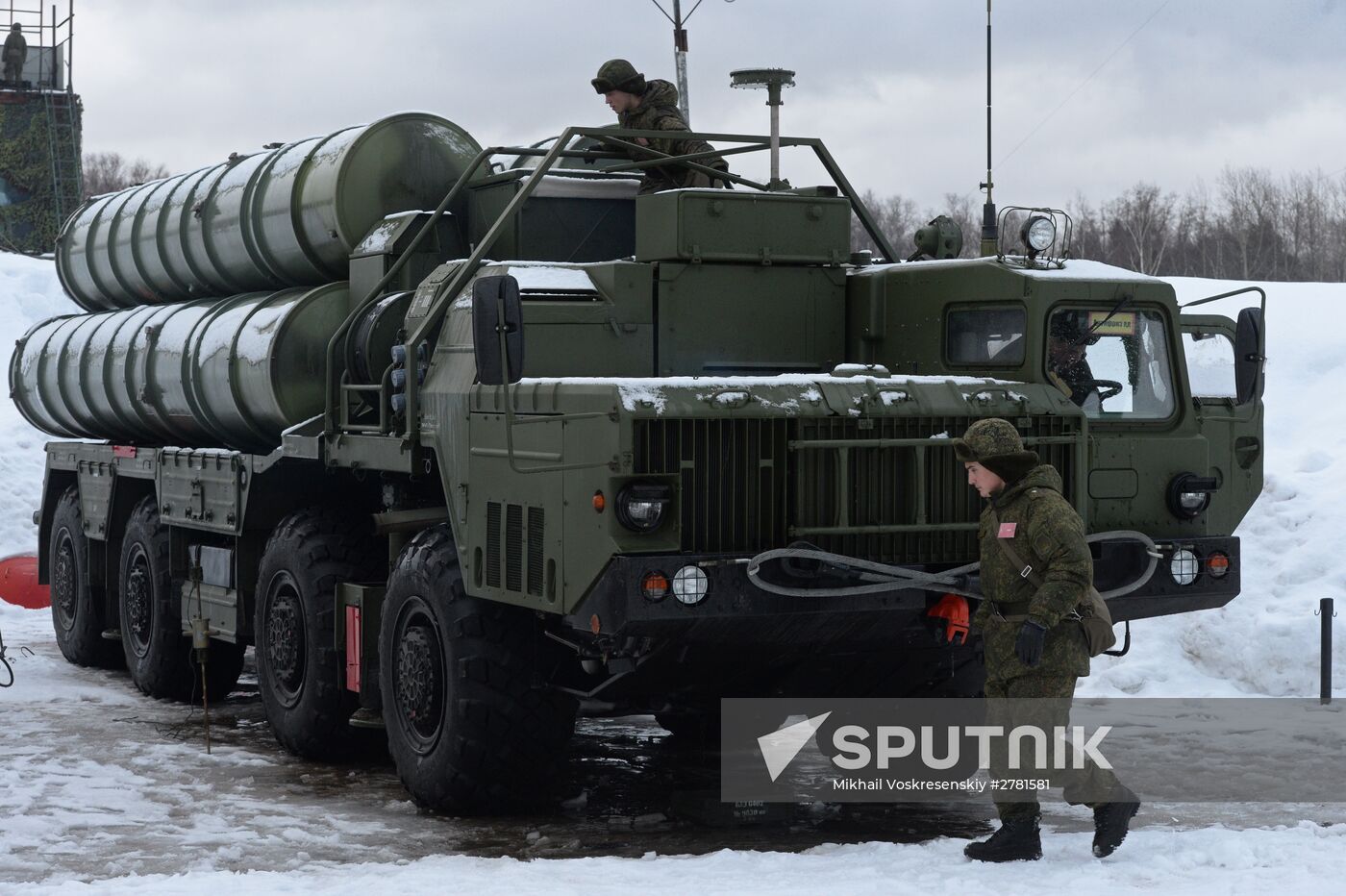 S-400 Triumf air defense systems enter service