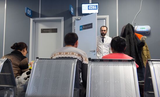 Moscow Mayor atends unveiling of new migration center