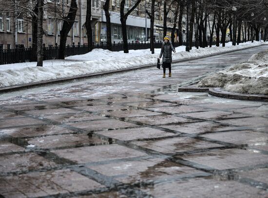 Black ice in Moscow