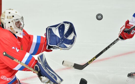 Hockey. World Legends Hockey League. Russia vs Finland