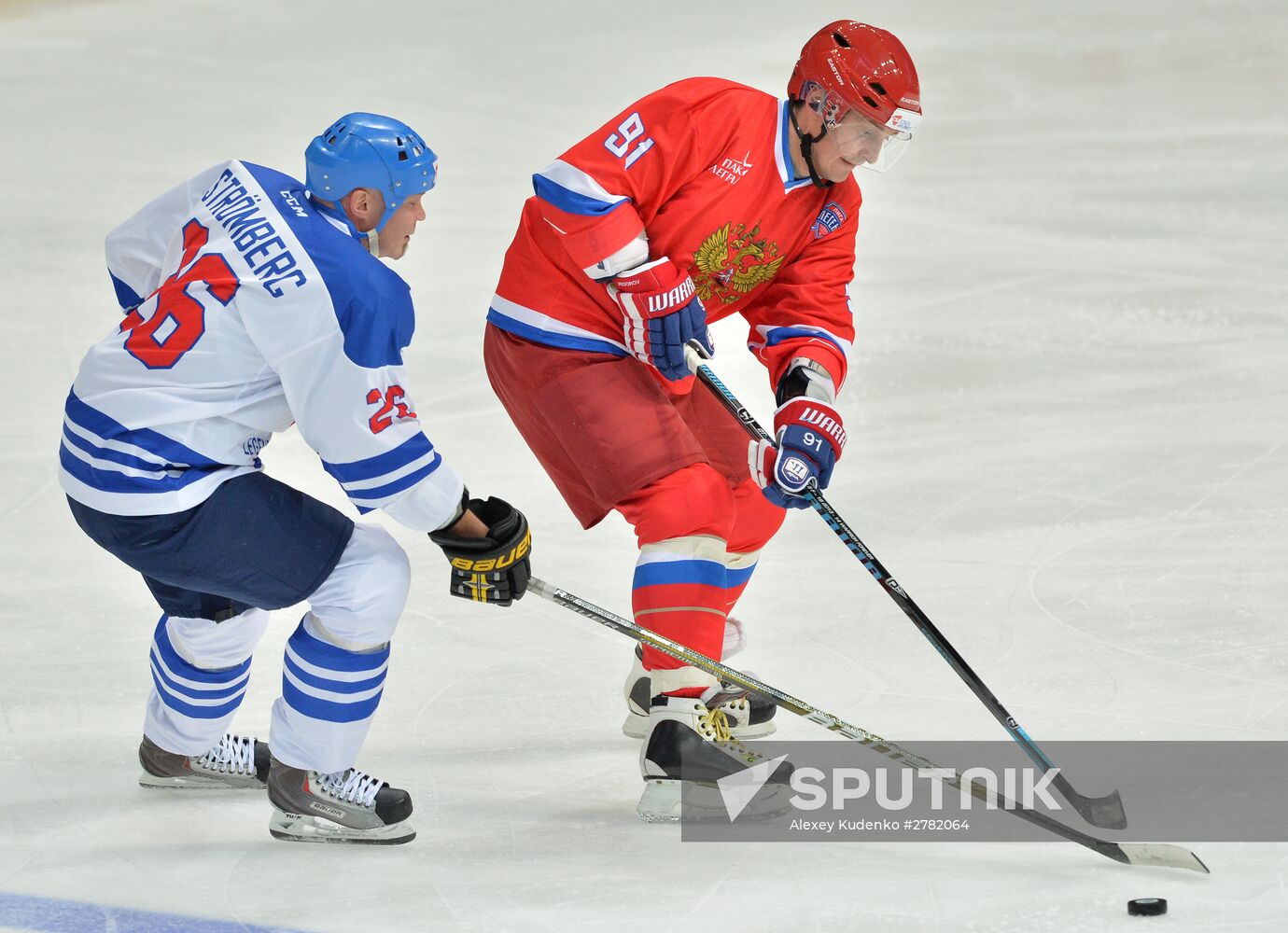 Hockey. World Legends Hockey League. Russia vs Finland