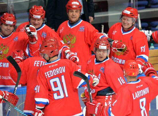 Hockey. World Legends Hockey League. Russia vs Finland