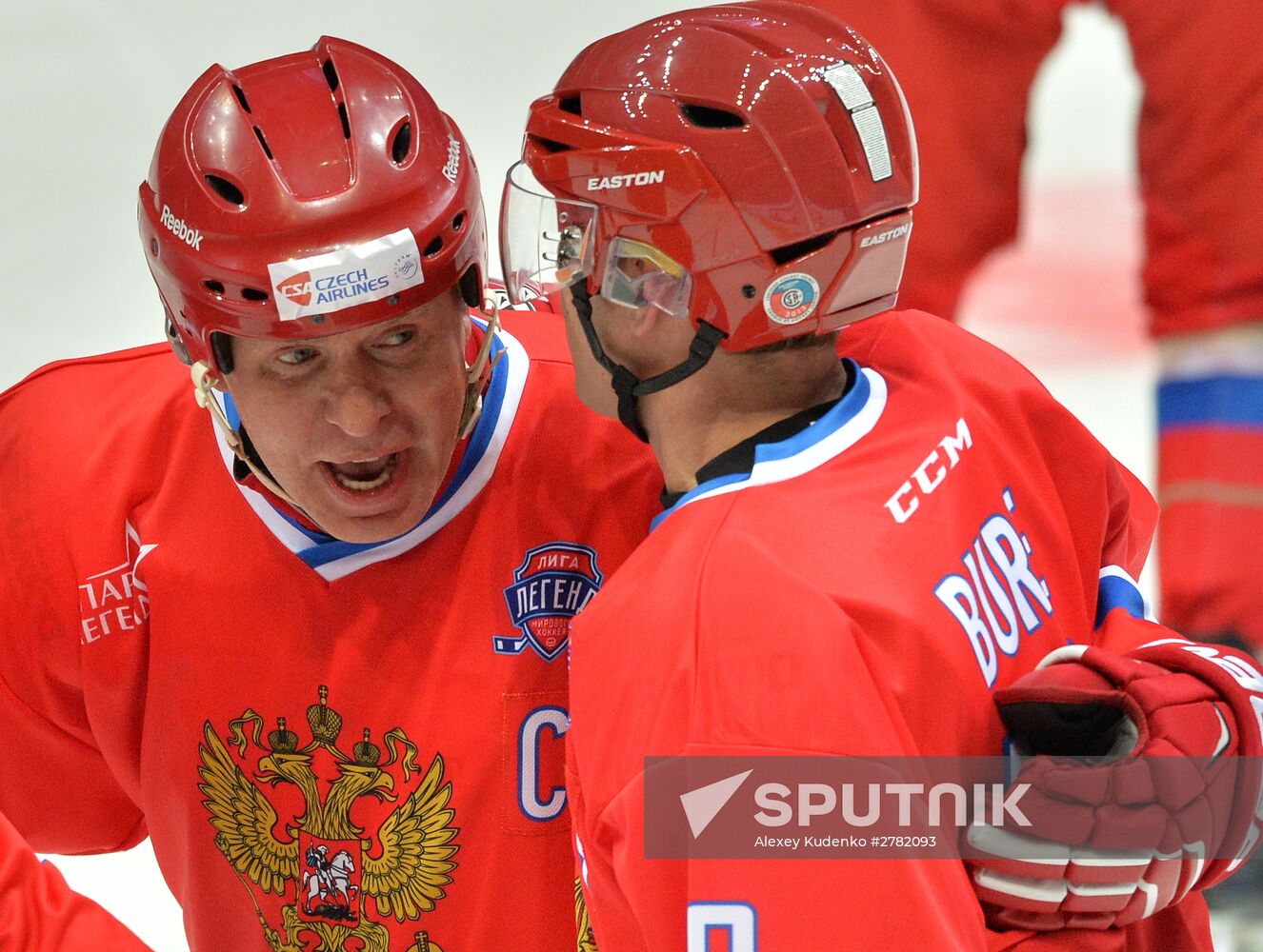 Hockey. World Legends Hockey League. Russia vs Finland