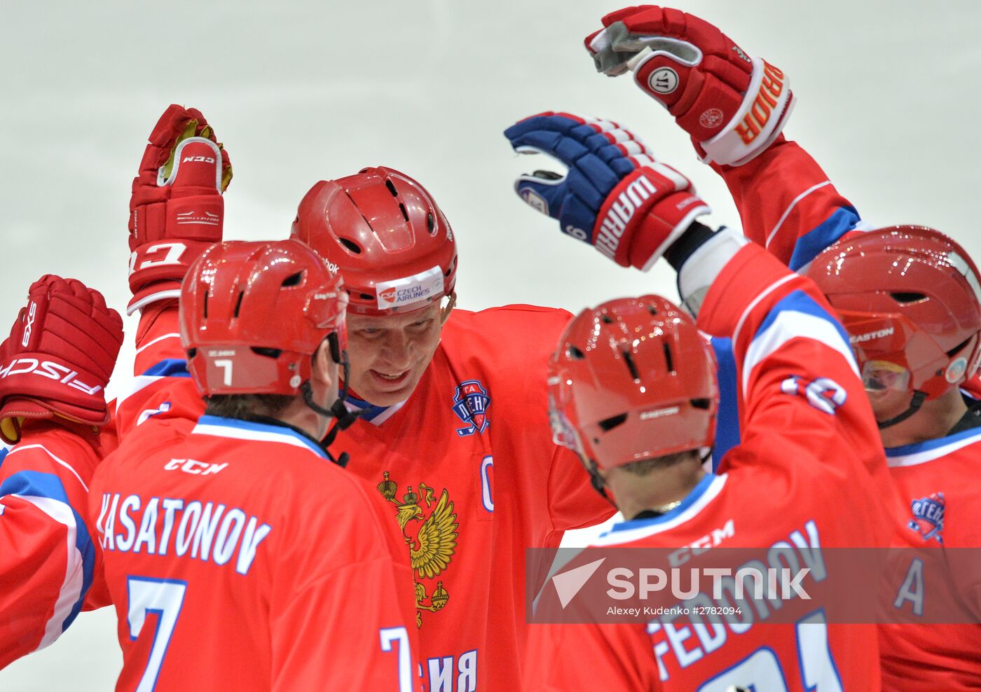 Hockey. World Legends Hockey League. Russia vs Finland