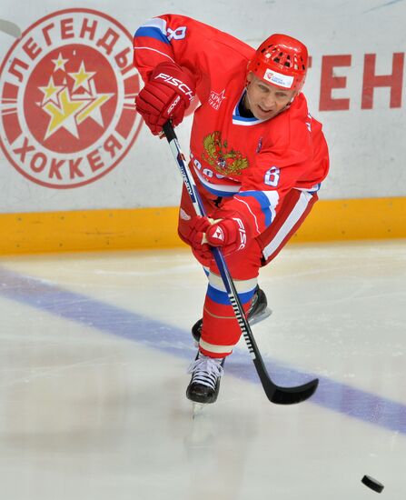 Hockey. World Legends Hockey League. Russia vs Finland