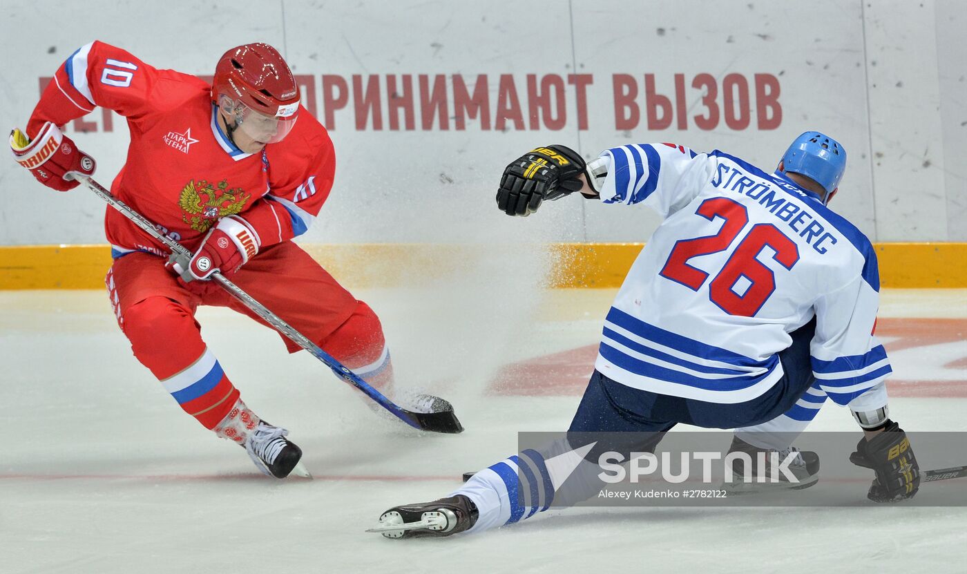 Hockey. World Legends Hockey League. Russia vs Finland