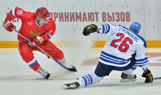 Hockey. World Legends Hockey League. Russia vs Finland