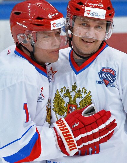 World Legends Hockey League. Finals